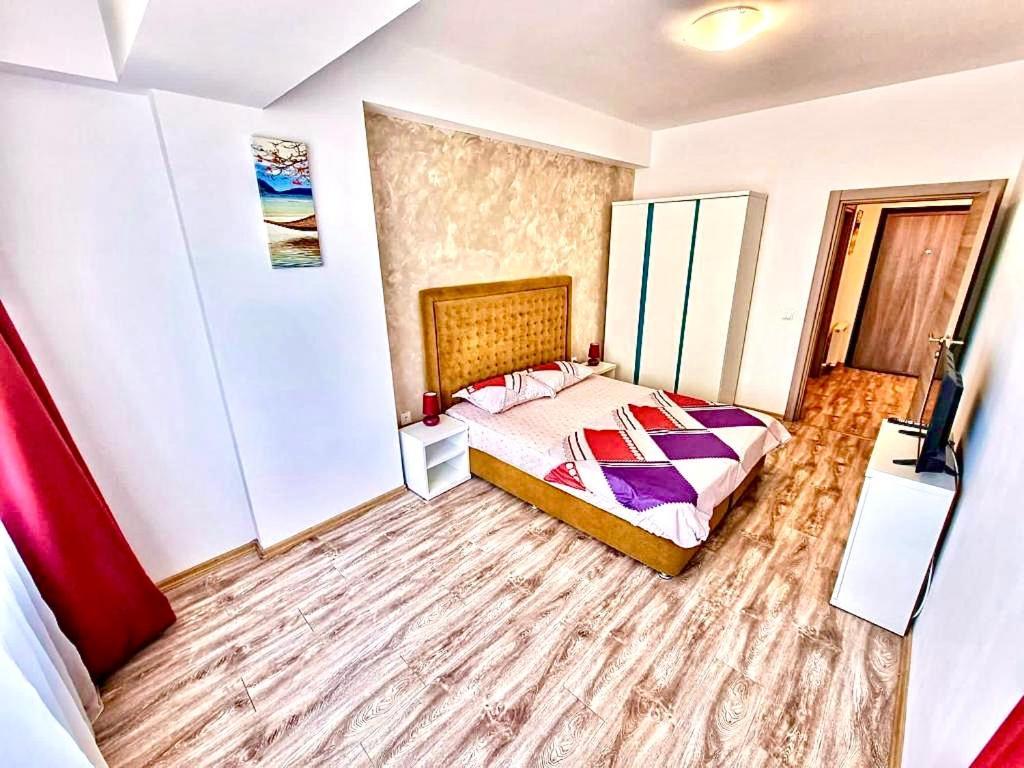 Marcony Boutique Apartments Mamaia Exterior foto
