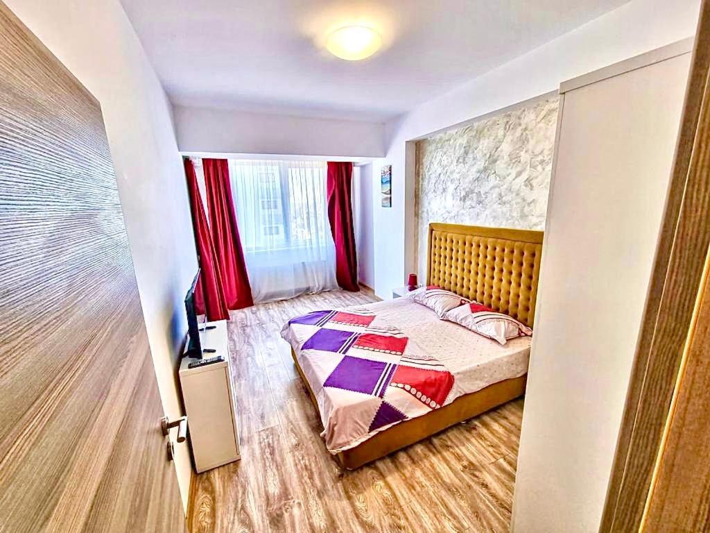 Marcony Boutique Apartments Mamaia Exterior foto