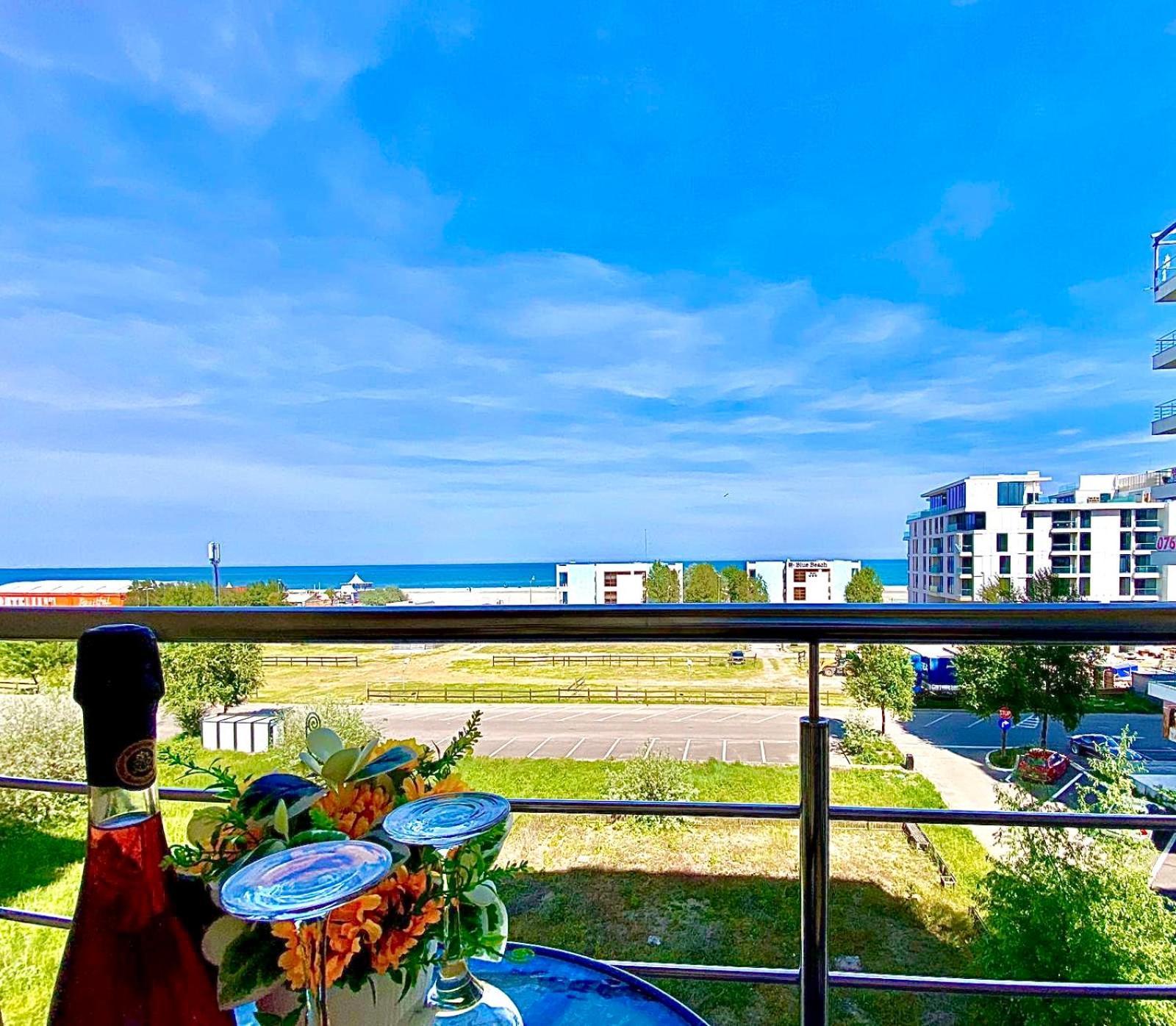 Marcony Boutique Apartments Mamaia Exterior foto